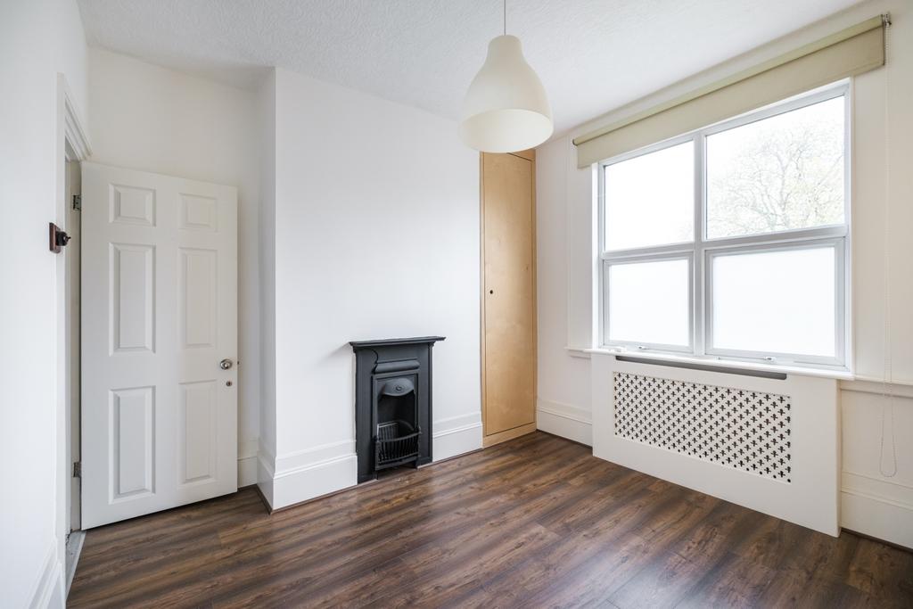 190 dames road 6