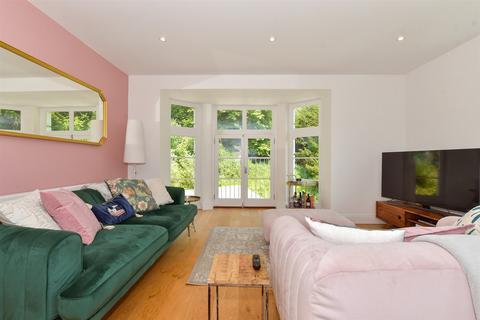 2 bedroom apartment for sale, Alkham Road, Temple Ewell, Dover, Kent