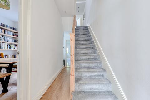 32 Avenue Road, Westcliff-on-sea, SS0 7PW