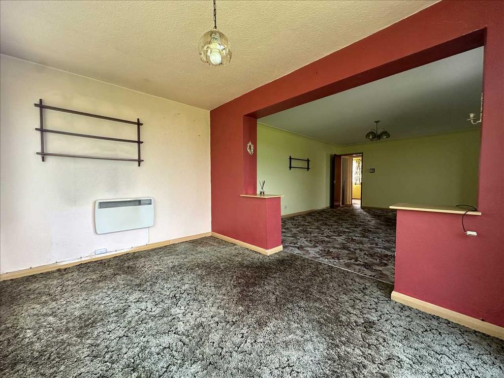 Dining Area (off the