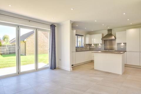 6 bedroom detached house for sale, Woodlands Park, New Homes