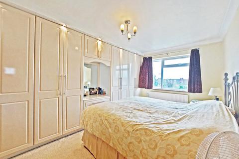 251 Rayners Lane, Harrow, HA2 9TU