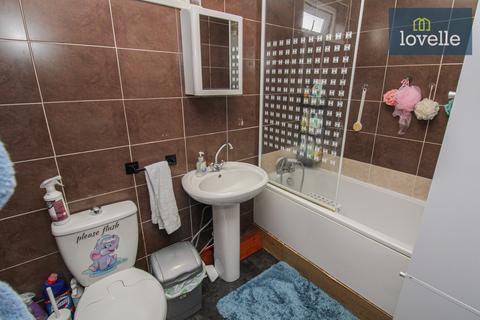 41 Caistor Drive, Grimsby, DN33 1LE