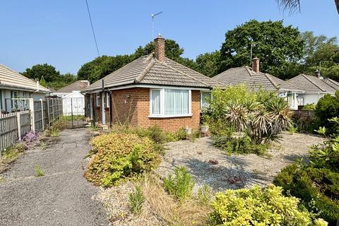 2 bedroom detached bungalow for sale, Hazlebury Road, Creekmoor