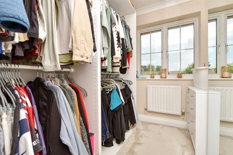 1 The Tithe, Ifield, Crawley, RH11 0NR