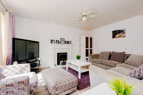 4 bedroom terraced house for sale, Shepherds Row, Castlefields, Runcorn