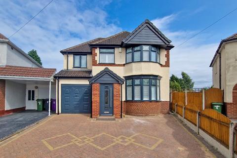 4 bedroom detached house for sale, Elm Avenue, Wednesfield