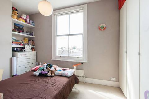 1 bedroom flat to rent, Alfred Road, Poet's Corner, London, W3