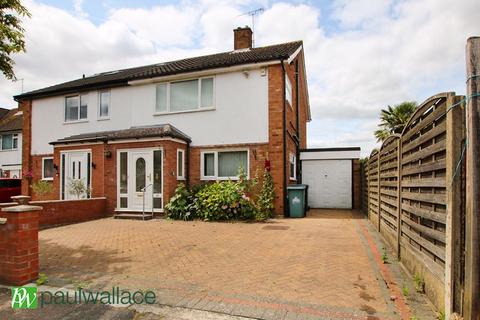 3 bedroom semi-detached house for sale, Elm Drive, Cheshunt