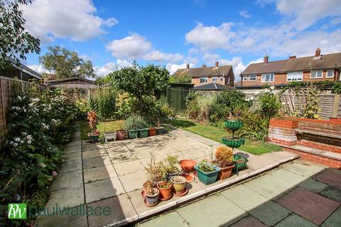 13 Elm Drive, Cheshunt, Waltham Cross, EN8 0RX