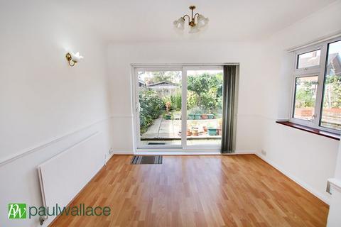 13 Elm Drive, Cheshunt, Waltham Cross, EN8 0RX