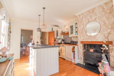 3 bedroom semi-detached house for sale, Windsor Road, Westcliff-On-Sea