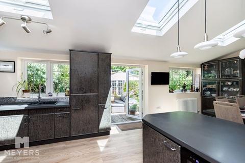 4 bedroom detached house for sale, Wick Lane, Southbourne, BH6