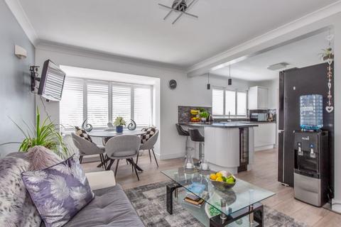 undefined, First Avenue, Southbourne