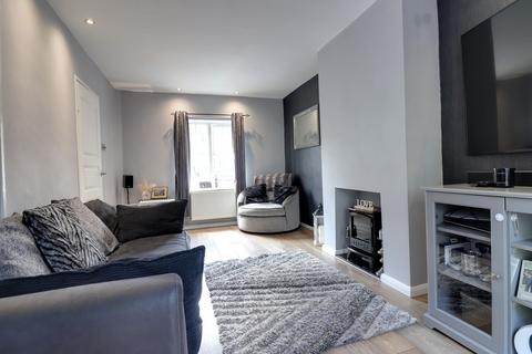 18 Springfield Drive, Stafford, ST17 9LG