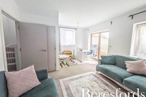 3 bedroom end of terrace house for sale, Bridgwater Road, Romford, RM3