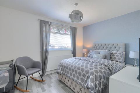 37 Briggs Avenue, South Bank, Middlesbrough, TS6 6XL