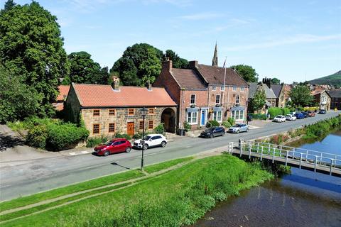 5 bedroom detached house for sale, Baxters Cottage, 7 Low Green