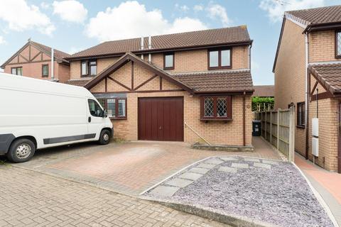 36 Thurstons Barton, Bristol, BS5 7BQ