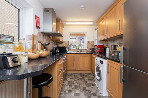 36 Thurstons Barton, Bristol, BS5 7BQ