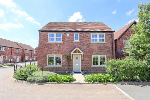 3 bedroom detached house for sale, Farefield Close, Dalton