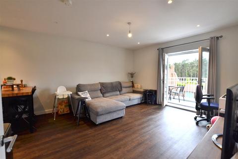 1 bedroom apartment for sale, Pyestock Way, Fleet GU51