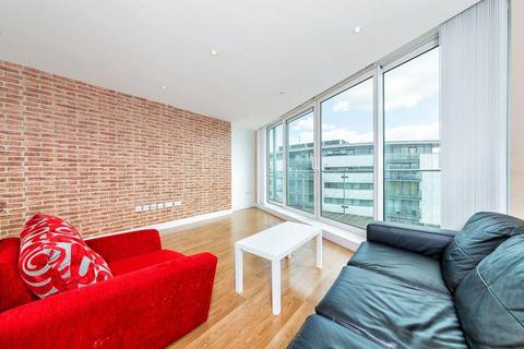 2 bedroom apartment to rent, The Helm, Gallions Reach, E16