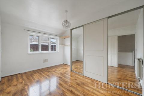 3 bedroom apartment for sale, Penshurst Road, London