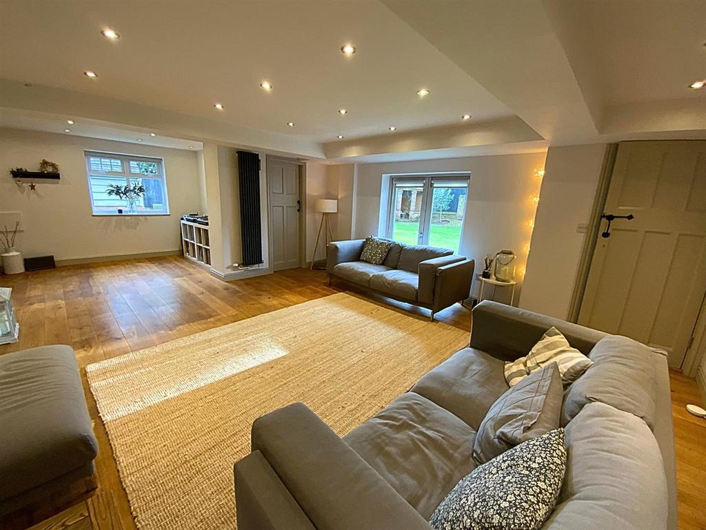 Games/party room