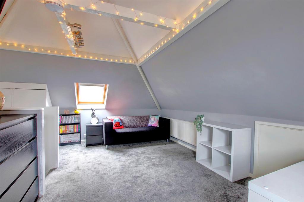 23 Bedroom Loft.jpg