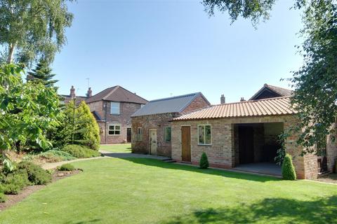 6 bedroom semi-detached house for sale, Westgate, North Cave