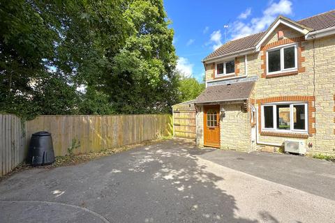 9 Chepstow Close, Chippenham, SN14 0XP