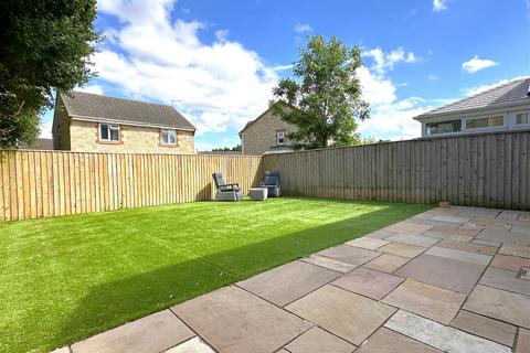9 Chepstow Close, Chippenham, SN14 0XP