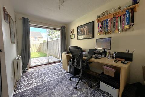 9 Chepstow Close, Chippenham, SN14 0XP