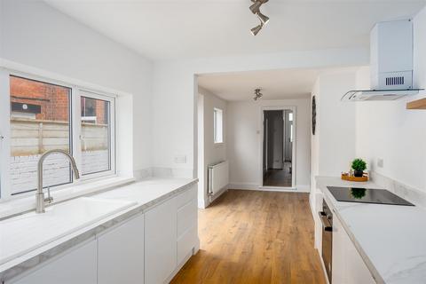 34 Hull Road, Withernsea, HU19 2DZ