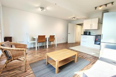 1 bedroom flat to rent, Horn Lane, Acton, W3