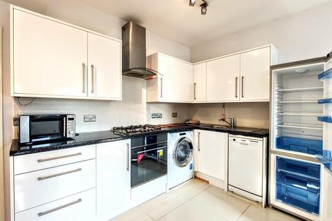 1 bedroom flat to rent, Horn Lane, Acton, W3