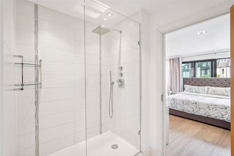 6 Salisbury Mews, London, SW6 7DS
