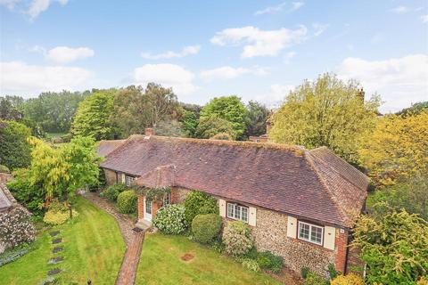 4 bedroom detached bungalow for sale, Ford Lane, Ford