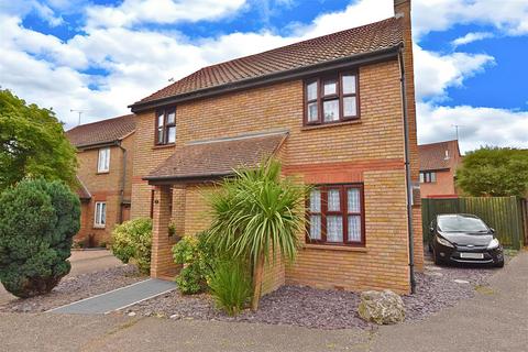 4 bedroom detached house for sale, Great Smials, South Woodham Ferrers