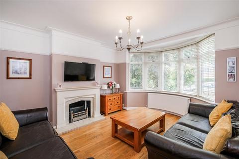 5 bedroom semi-detached house for sale, Forest Edge, Buckhurst Hill