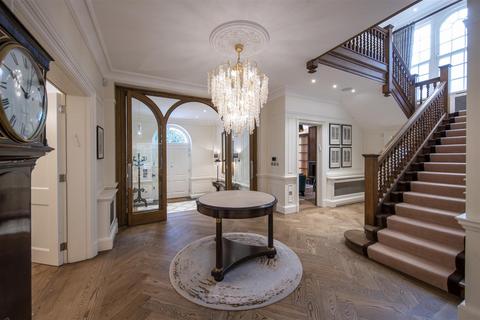 7 bedroom house for sale, Redington Road, Hampstead NW3