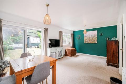 56 Westbury Lane, Buckhurst Hill, IG9 5PW