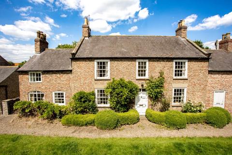 4 bedroom house for sale, Langton, Malton