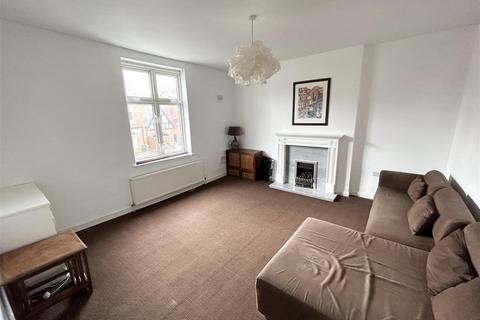 3 bedroom flat to rent, Wentworth Road, Harborne, Birmingham