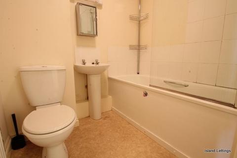 2 bedroom apartment to rent, Bishops Court, Newport