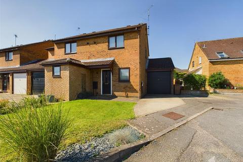 2 bedroom semi-detached house for sale, Montfitchet Walk, Chells Manor, Stevenage SG2