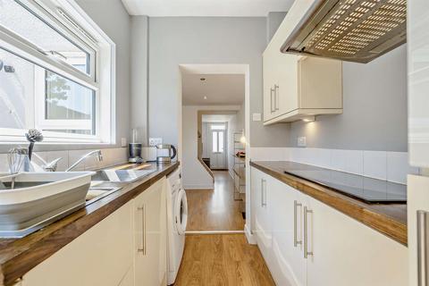 11 Mayfair, Rochester, ME2 4QX