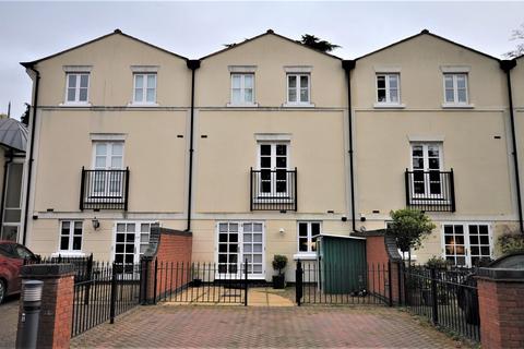 Leamington Spa - 4 bedroom townhouse to rent