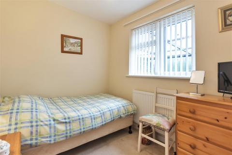 5 Breidden Close, Oswestry, SY11 1TT